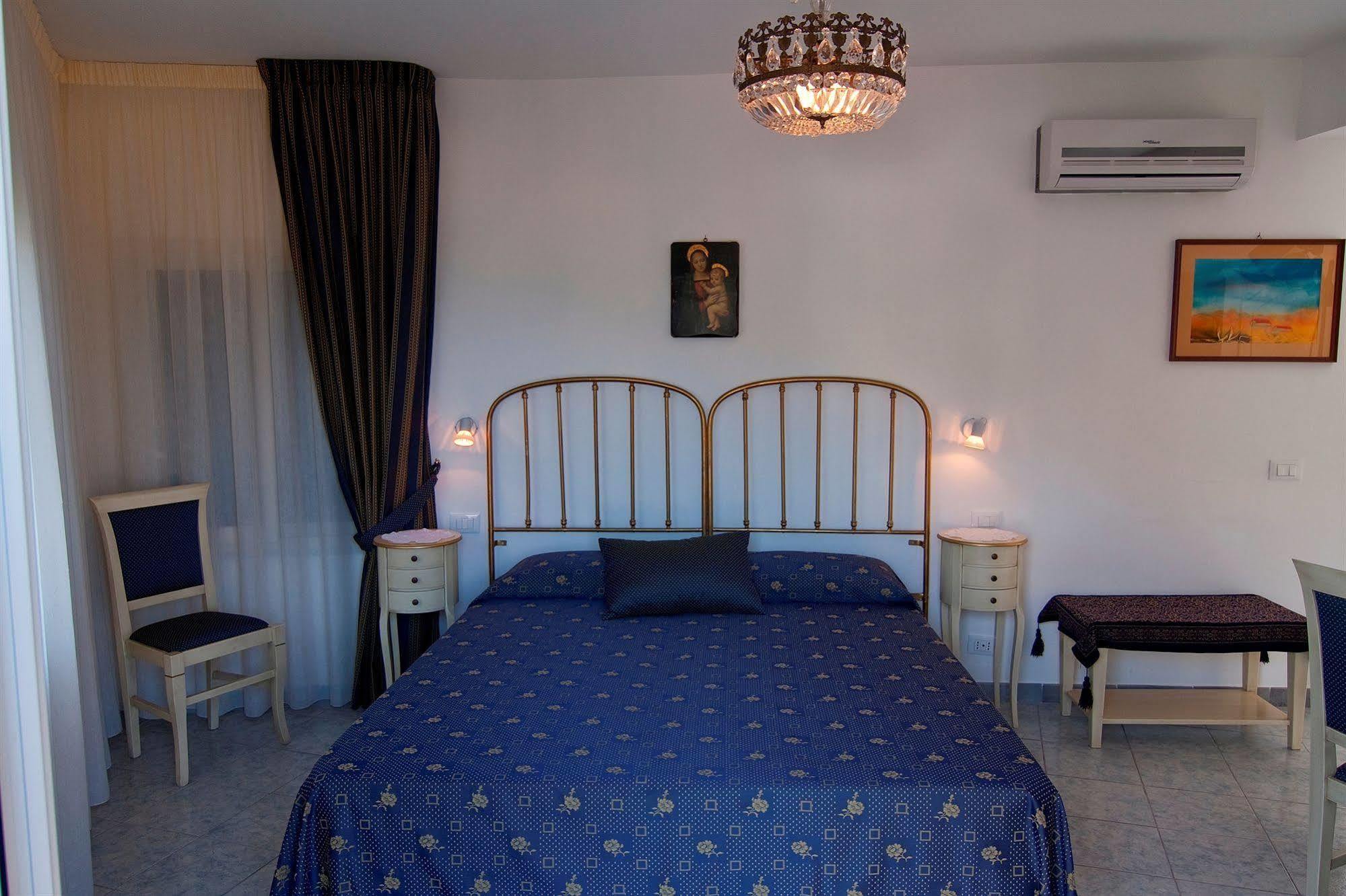 B&B U Palmentu Taormina Exterior foto