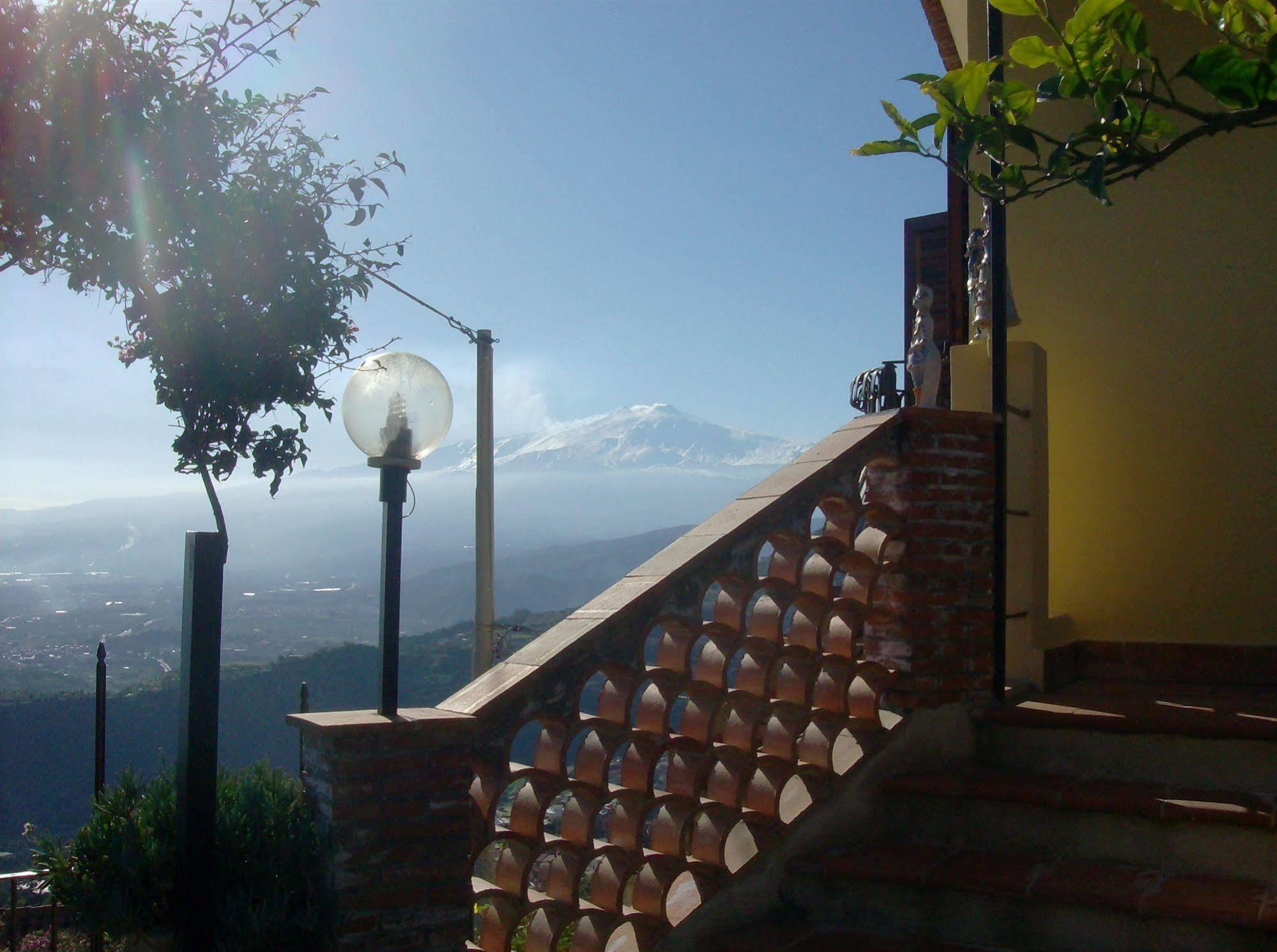 B&B U Palmentu Taormina Exterior foto